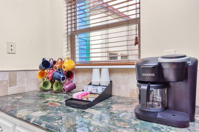 1730 Lakeshore Drive, Kingwood, TX 77339