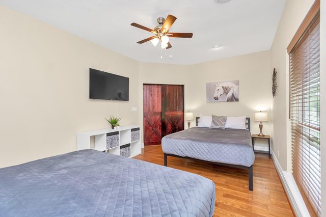 1730 Lakeshore Drive, Kingwood, TX 77339