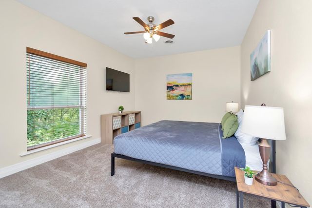 1730 Lakeshore Drive, Kingwood, TX 77339