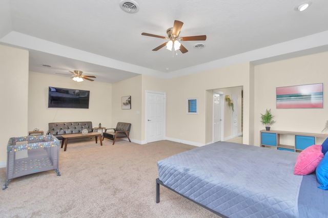 1730 Lakeshore Drive, Kingwood, TX 77339