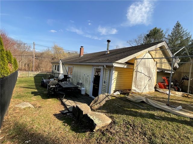 1567 PLAINFIELD Pike, Scituate, RI 02857