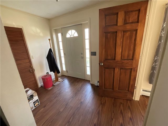 1567 PLAINFIELD Pike, Scituate, RI 02857