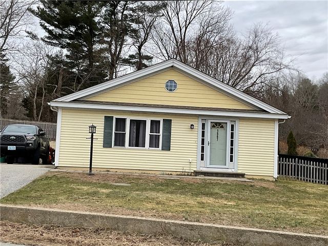 1567 PLAINFIELD Pike, Scituate, RI 02857