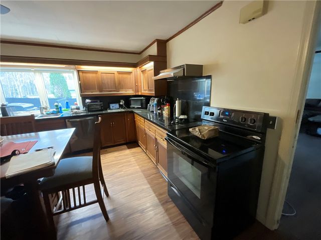 1567 PLAINFIELD Pike, Scituate, RI 02857
