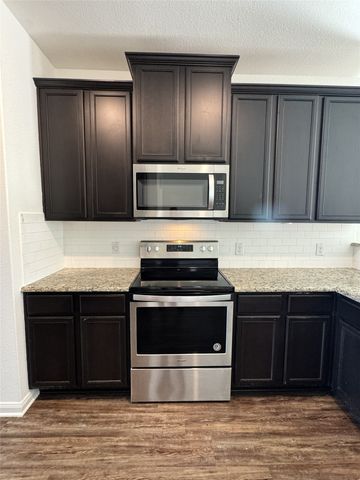 6341 Opal Hill Court, Fort Worth, TX 76179