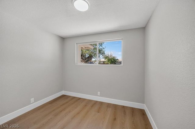 1905 West McDonald Avenue, North Las Vegas, NV 89032