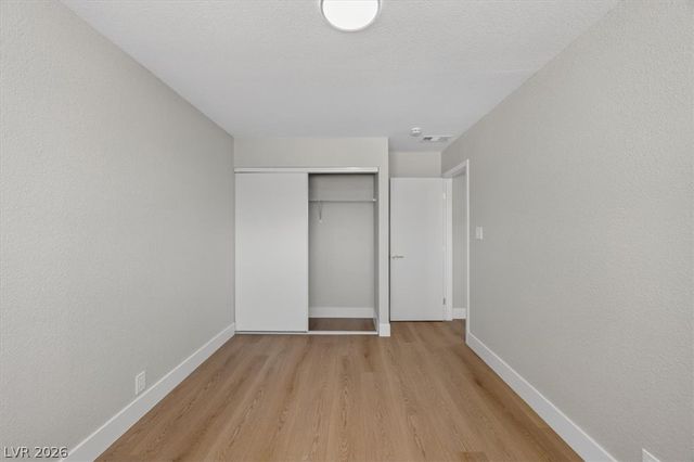 1905 West McDonald Avenue, North Las Vegas, NV 89032