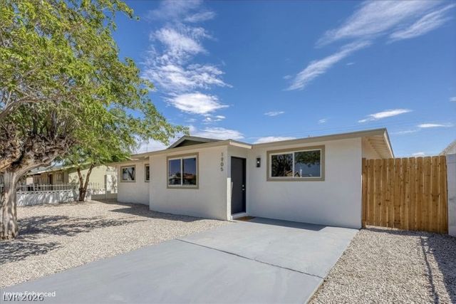 1905 West McDonald Avenue, North Las Vegas, NV 89032