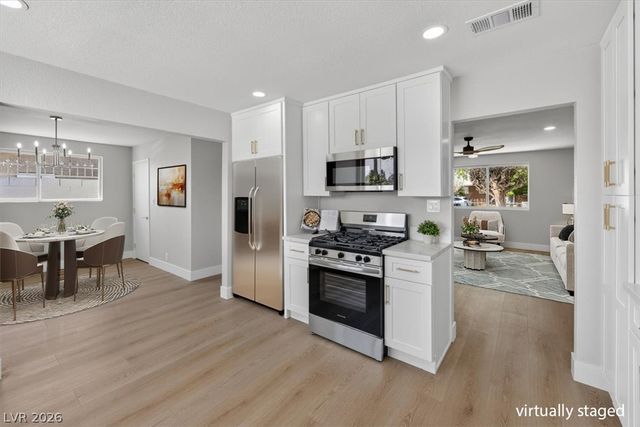 1905 West McDonald Avenue, North Las Vegas, NV 89032