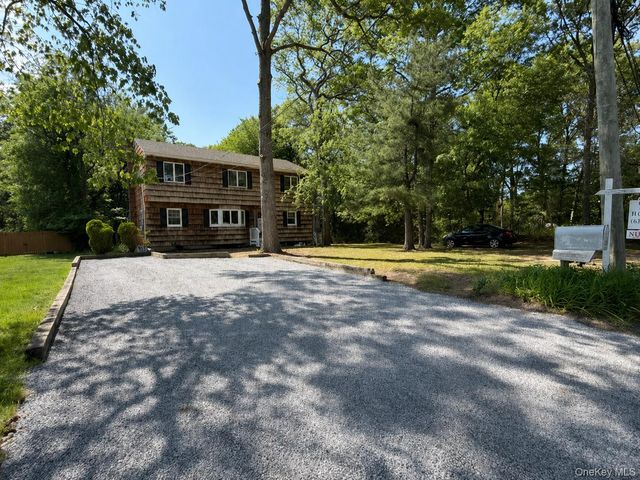 130 Park Lane, Middle Island, NY 11953