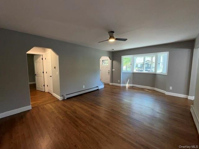 130 Park Lane, Middle Island, NY 11953