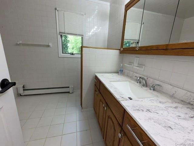 130 Park Lane, Middle Island, NY 11953