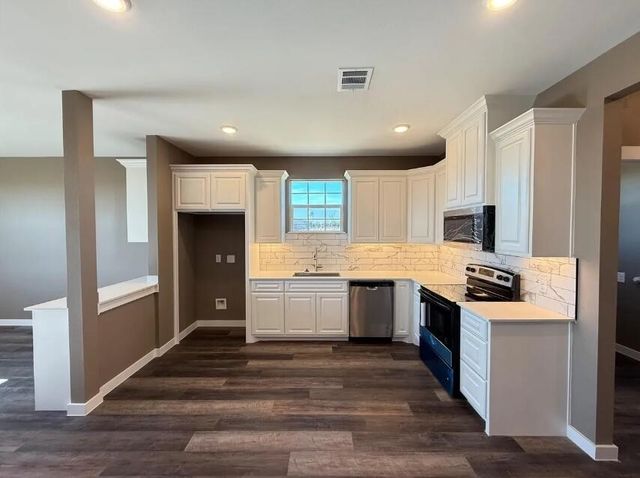 750 Section House Road, Alma, TX 75119