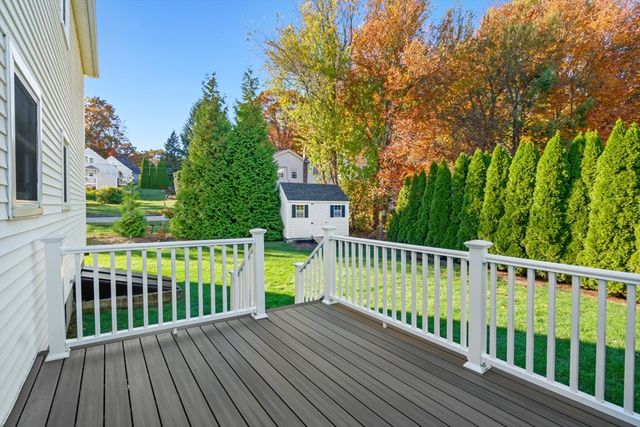 216 W Mountain St, Worcester, MA 01606