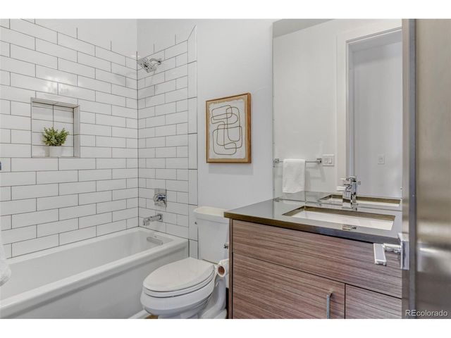 3009 S Sherman St, Englewood, CO 80113