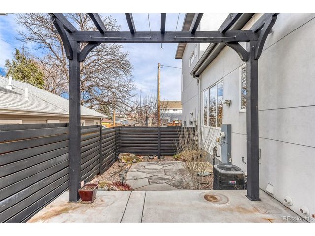 3009 S Sherman St, Englewood, CO 80113