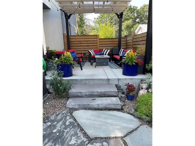 3009 S Sherman St, Englewood, CO 80113