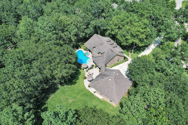 11310 Longmire Creek Court, Conroe, TX 77304