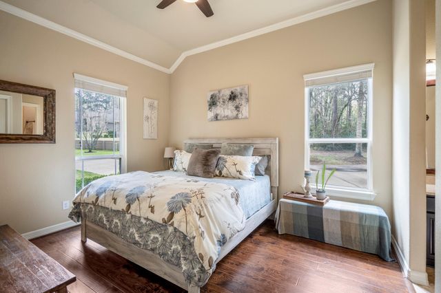 11310 Longmire Creek Court, Conroe, TX 77304