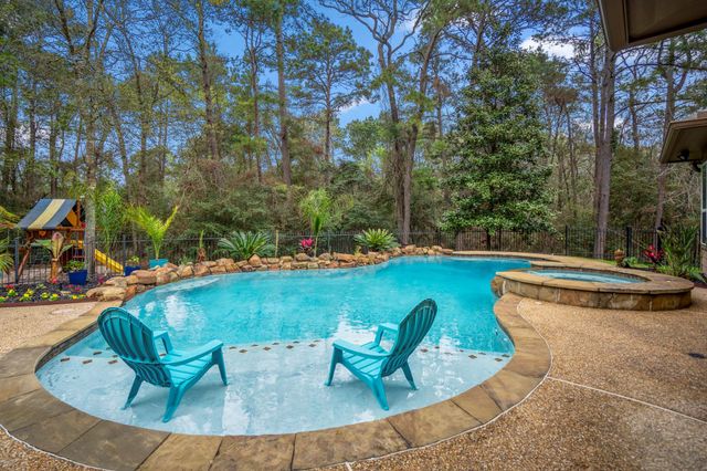 11310 Longmire Creek Court, Conroe, TX 77304