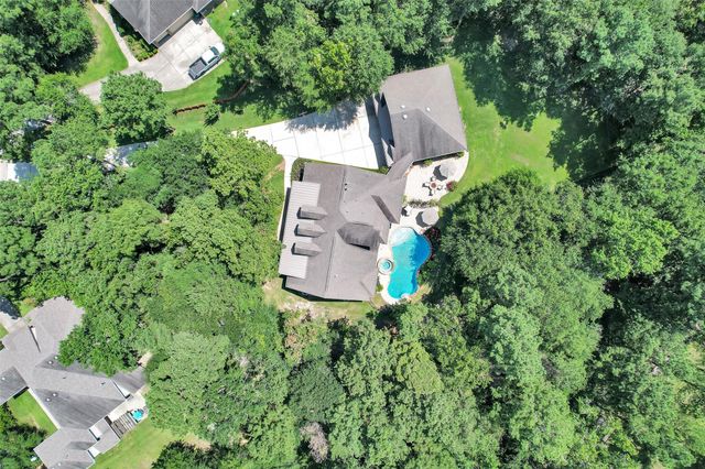 11310 Longmire Creek Court, Conroe, TX 77304