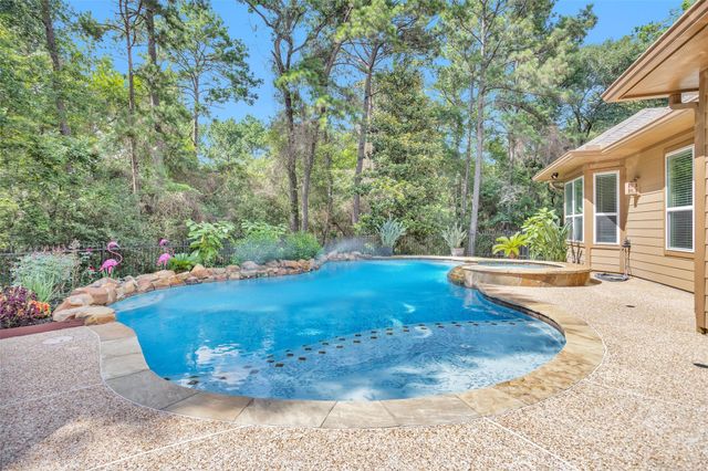 11310 Longmire Creek Court, Conroe, TX 77304