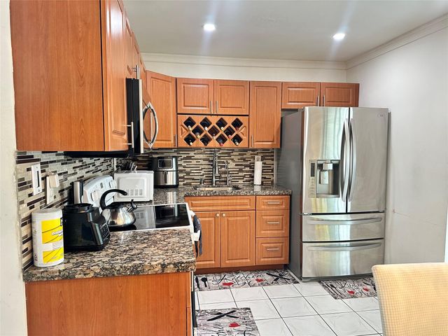 6460 SW 30th Street, Miramar, FL 33023