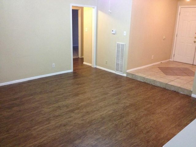 7100 Meadow RUN, Austin, TX 78745