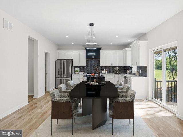 400 PAULSBORO RD, Swedesboro, NJ 08085