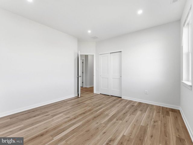400 PAULSBORO RD, Swedesboro, NJ 08085