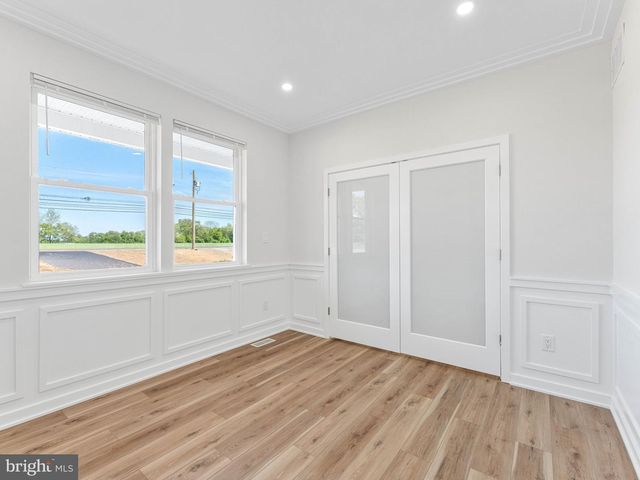 400 PAULSBORO RD, Swedesboro, NJ 08085