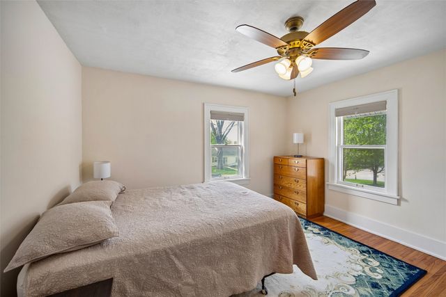 808 N D Street, Indianola, IA 50125