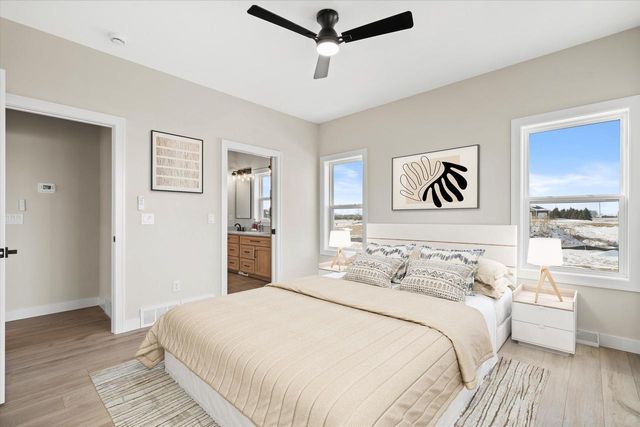 W5709 Prairie View DRIVE, Random Lake, WI 53075