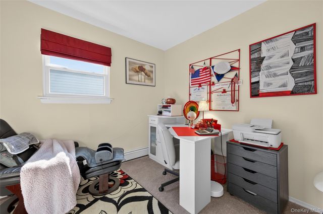 15 1st Avenue, Bayville, NY 11709