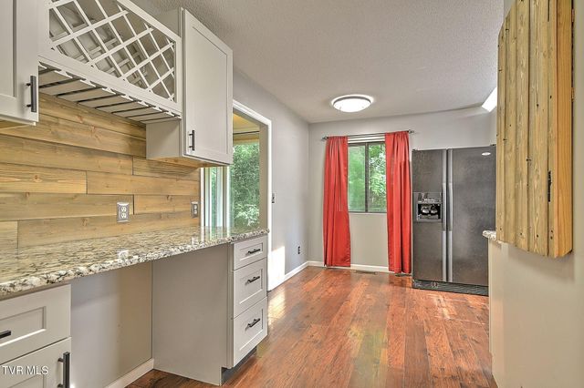 605 Redstone Drive 32, Bristol, TN 37620