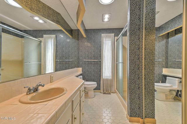 605 Redstone Drive 32, Bristol, TN 37620