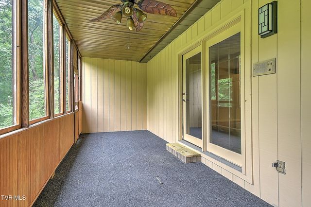 605 Redstone Drive 32, Bristol, TN 37620
