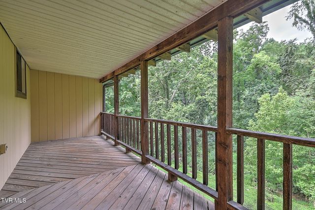 605 Redstone Drive 32, Bristol, TN 37620