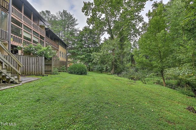 605 Redstone Drive 32, Bristol, TN 37620
