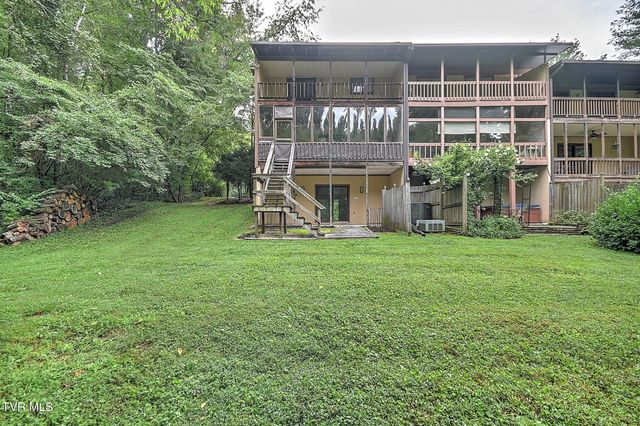 605 Redstone Drive 32, Bristol, TN 37620