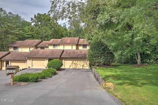 605 Redstone Drive 32, Bristol, TN 37620