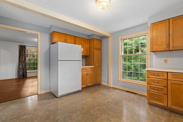 204 Woods Hole Road, Falmouth, MA 02540