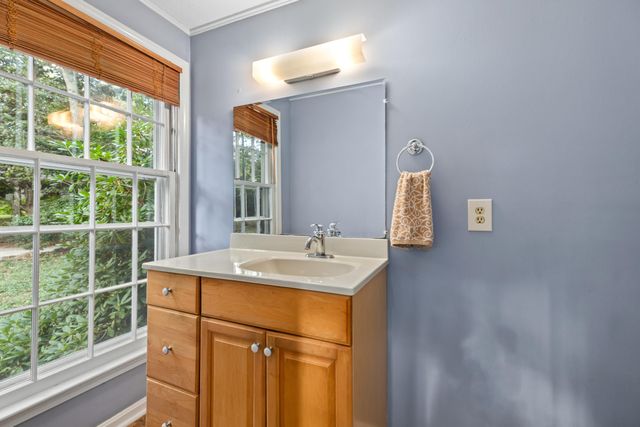 204 Woods Hole Road, Falmouth, MA 02540