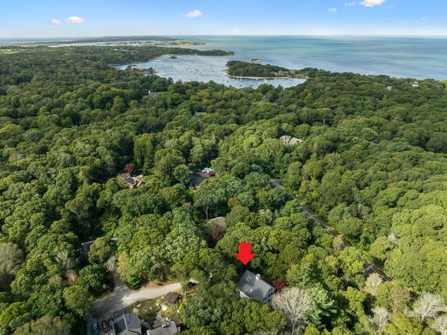 204 Woods Hole Road, Falmouth, MA 02540