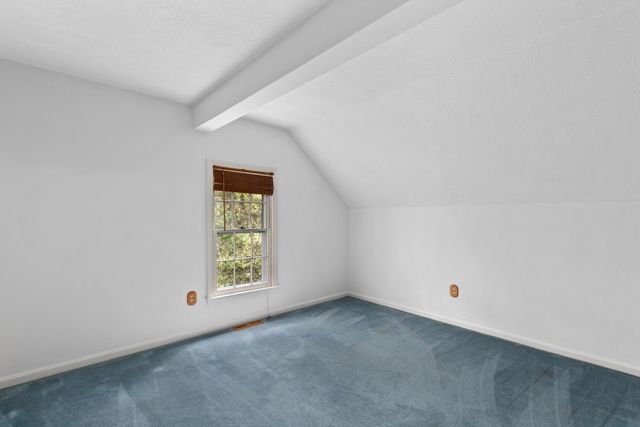 204 Woods Hole Road, Falmouth, MA 02540