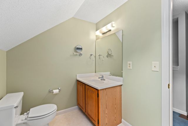 204 Woods Hole Road, Falmouth, MA 02540