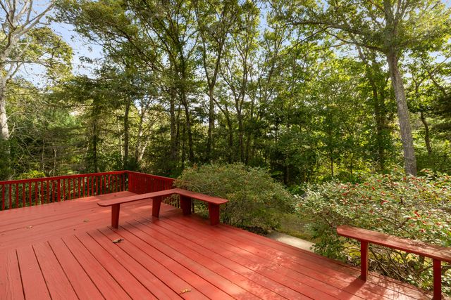 204 Woods Hole Road, Falmouth, MA 02540