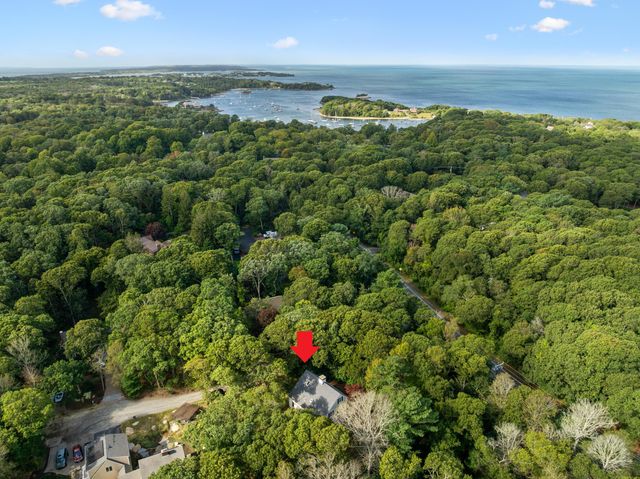 204 Woods Hole Road, Falmouth, MA 02540