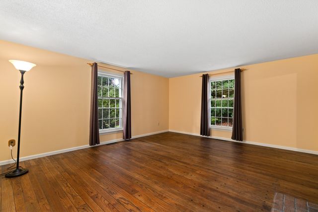 204 Woods Hole Road, Falmouth, MA 02540