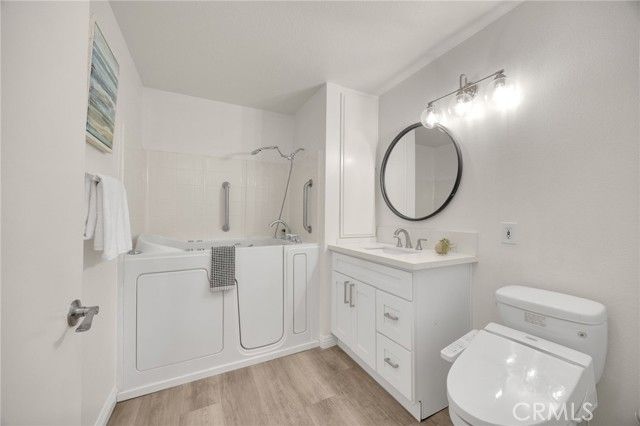 1501 Brea Boulevard 220, Fullerton, CA 92835